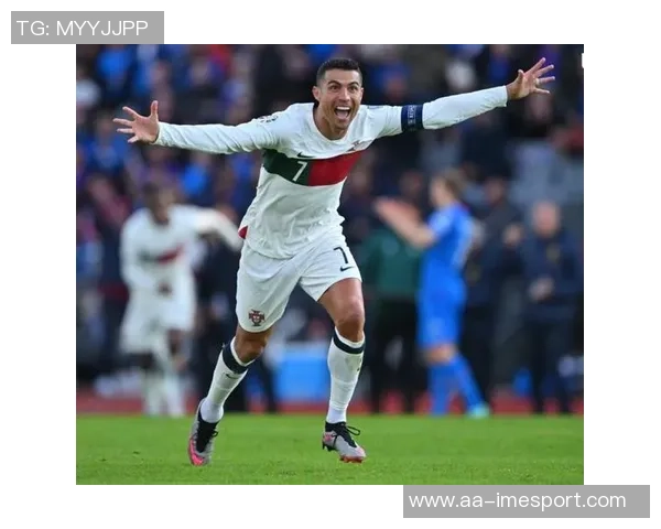 C罗精彩垫射破门却因越位被判无效令人惋惜的瞬间