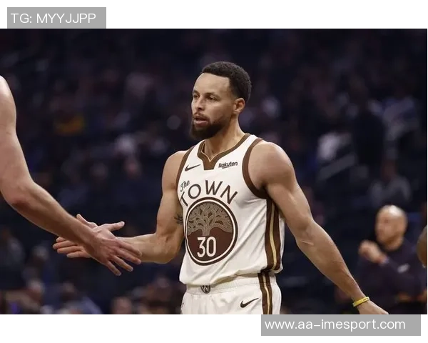 科尔谈对手缺阵影响称其他球员会更加兴奋和拼搏 科尔谈对手缺阵影响称其他球员会更加兴奋和拼搏