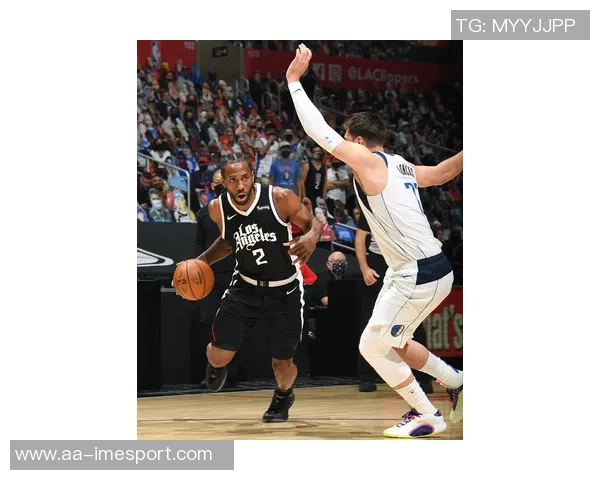 罗林斯表现抢眼但正负值惨淡21投9中贡献24分5篮板7助攻1抢断2盖帽 罗林斯表现抢眼但正负值惨淡21投9中贡献24分5篮板7助攻1抢断2盖帽